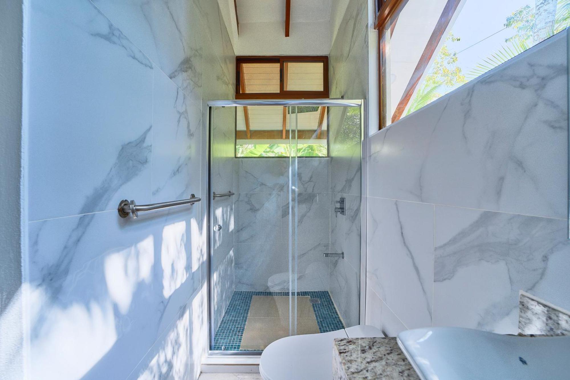 Casa Coki - Modern Villa Pool Steps From The Beach Puerto Viejo de Talamanca エクステリア 写真