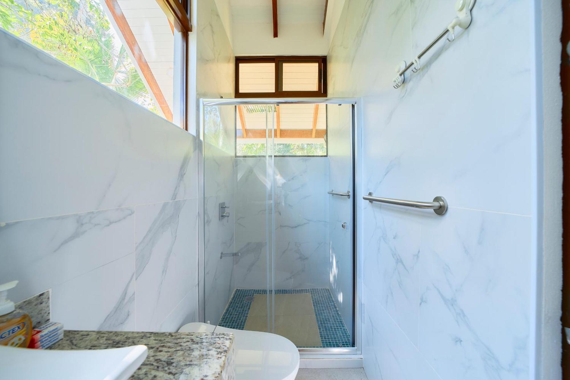 Casa Coki - Modern Villa Pool Steps From The Beach Puerto Viejo de Talamanca エクステリア 写真