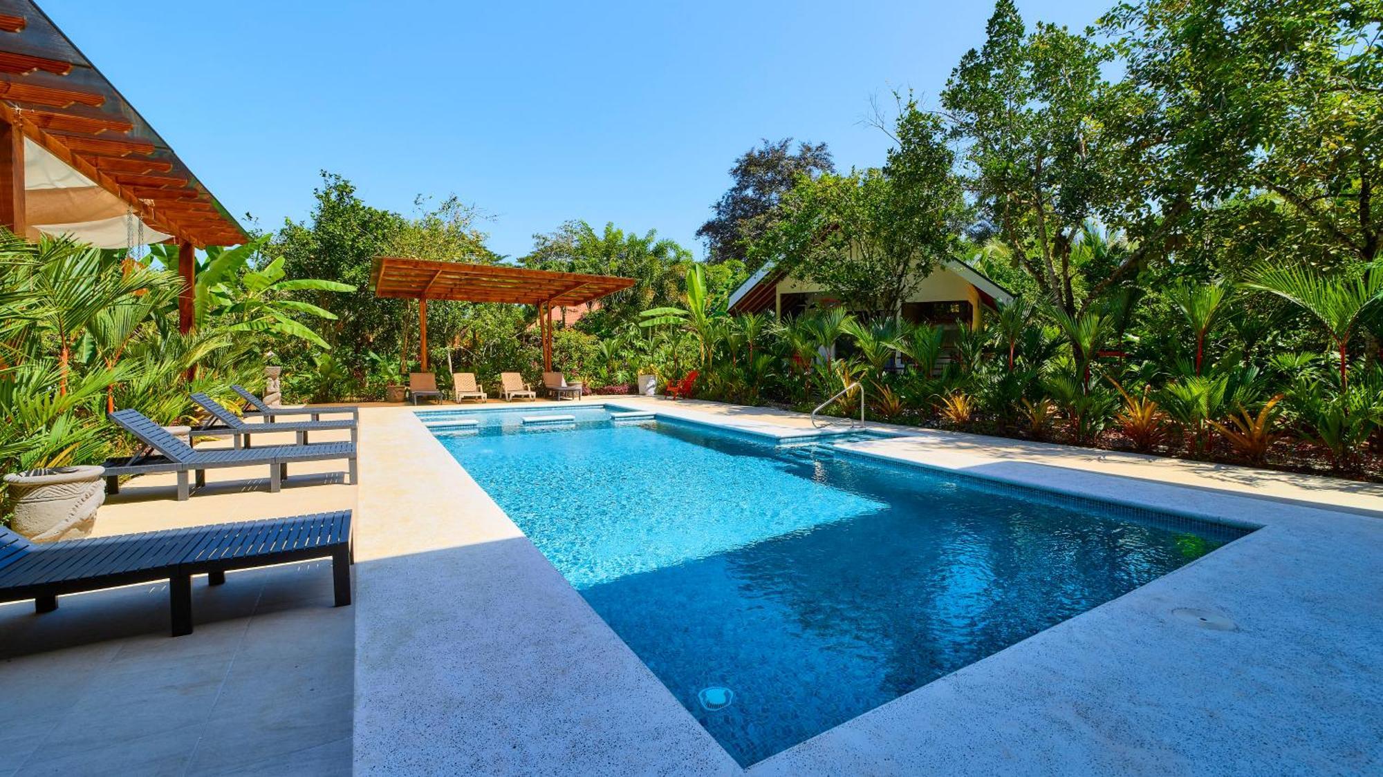 Casa Coki - Modern Villa Pool Steps From The Beach Puerto Viejo de Talamanca エクステリア 写真