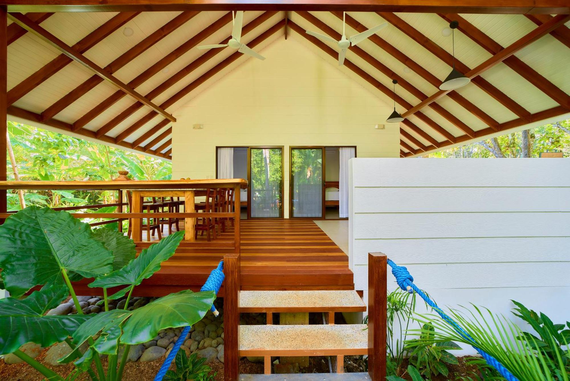 Casa Coki - Modern Villa Pool Steps From The Beach Puerto Viejo de Talamanca エクステリア 写真